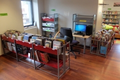 Bibliotheque-du-Mazet-internet-et-rayon-BD